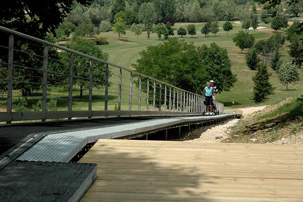 Golf du Haut-Poitou : le remonte-pente qui simplifie le parcours - Photo 1