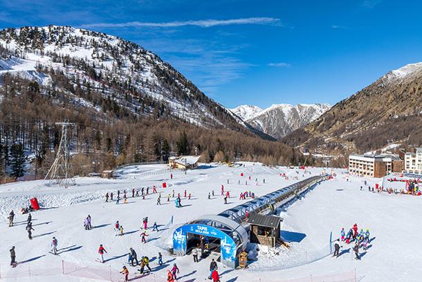 Isola 2000 : un double bande alliant performance solaire et mobilité 4 saisons. - Photo 2